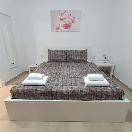 T.g. Corfu * Corfu (city)